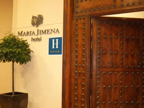 Hotel Maria Jimena 오카나 외부 사진