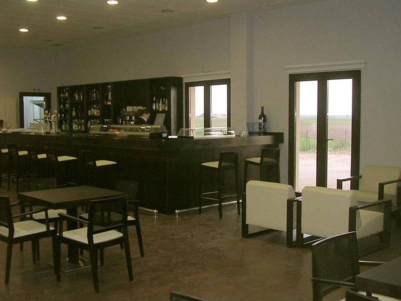 Hotel Maria Jimena 오카나 외부 사진
