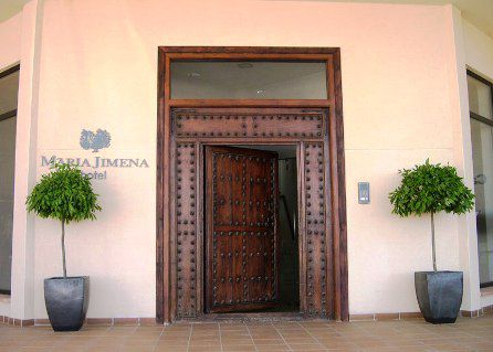 Hotel Maria Jimena 오카나 외부 사진